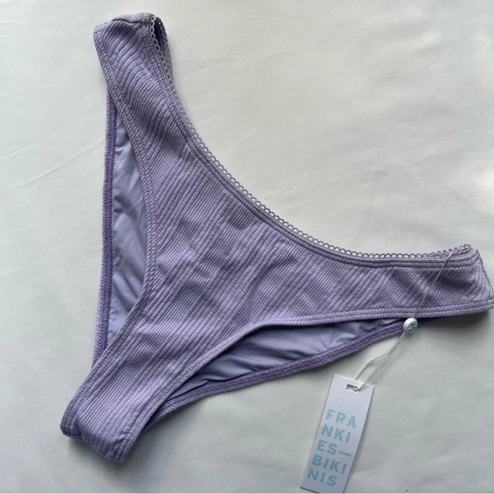 NWT Women’s Frankies Bikinis Katarina Cheeky Bikini Bottom in Violetta Large